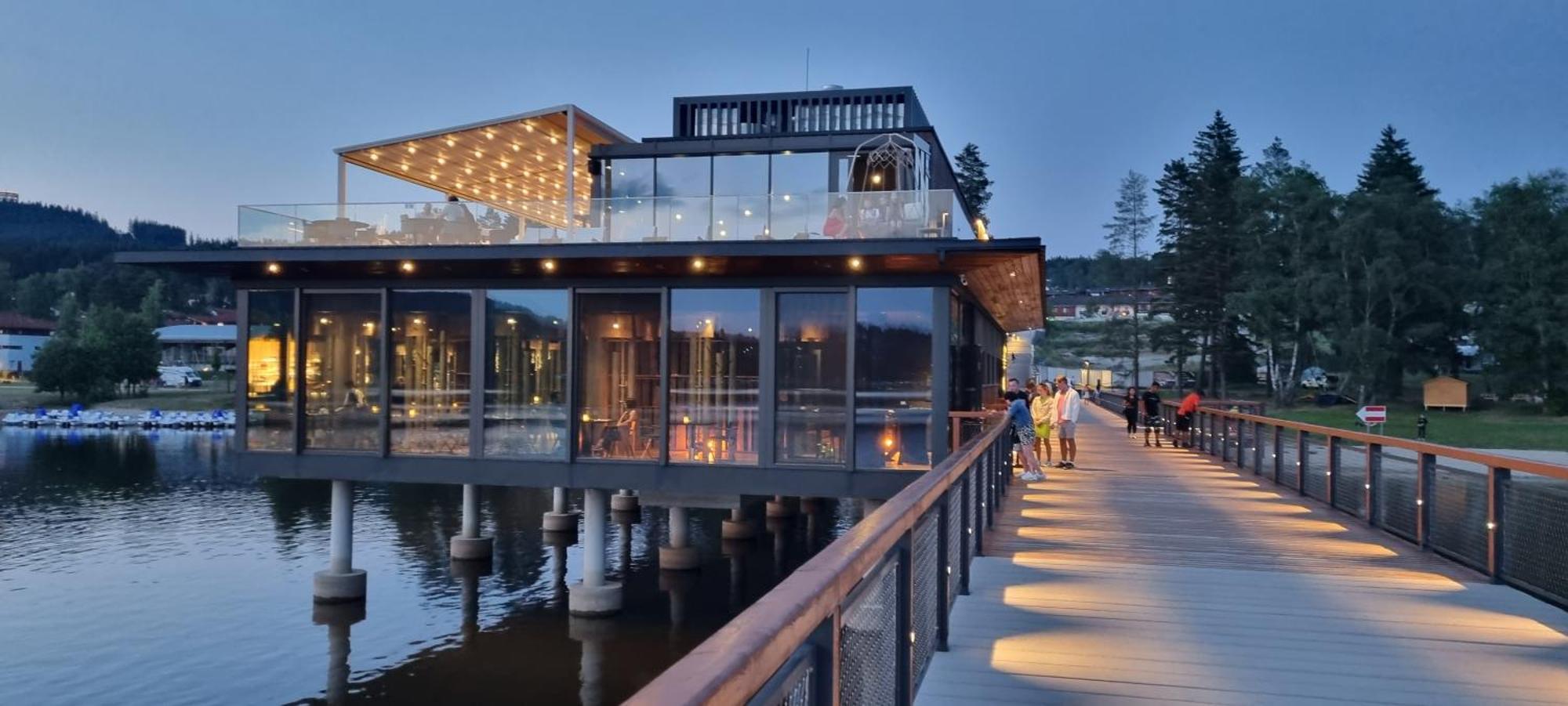 Riviera Lipno 510/13 Lejlighed Lipno nad Vltavou Eksteriør billede